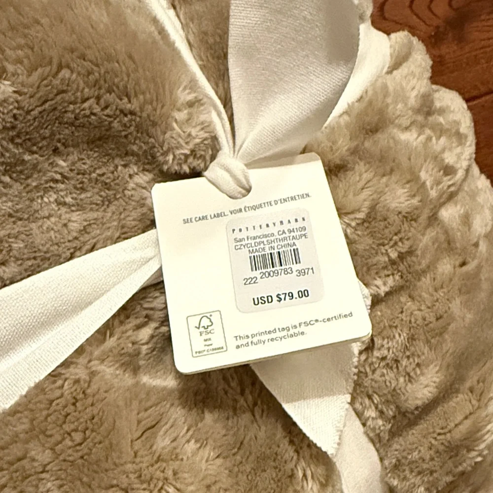 Pottery Barn Plush Throw Blanket - Taupe - Picture 3 of 3
